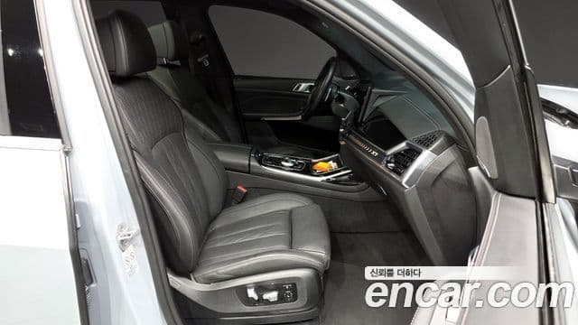 BMW X7 (G07) xDrive 40i M Sport 6인승, 2024 11