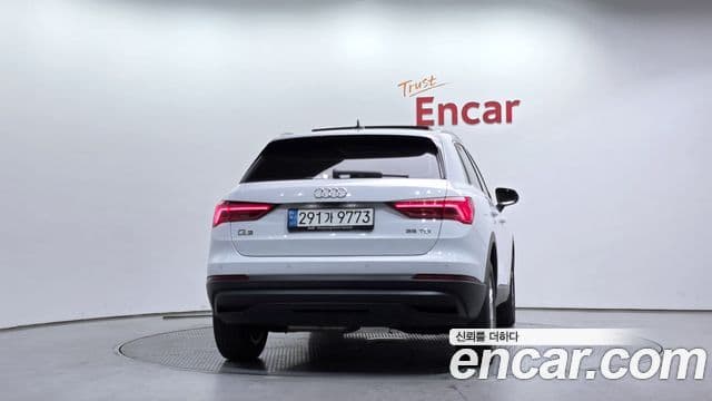 Audi Q3 (F3), 2020 4
