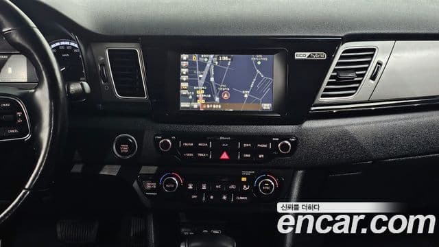 Kia Niro Prestige, 2017 15