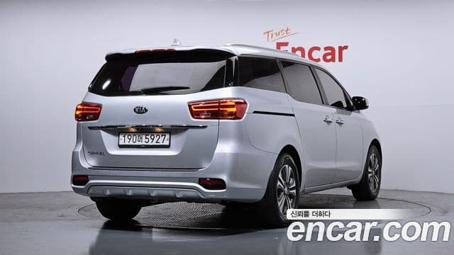 Kia The / новый New Carnival Luxury, 2019 2
