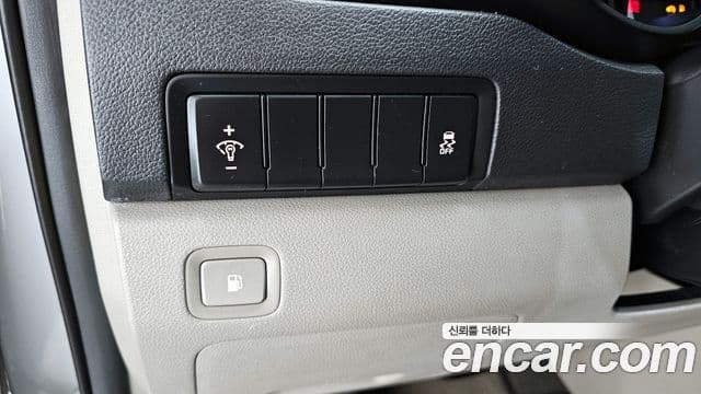 Kia The / новый New Carnival Luxury, 2019 14