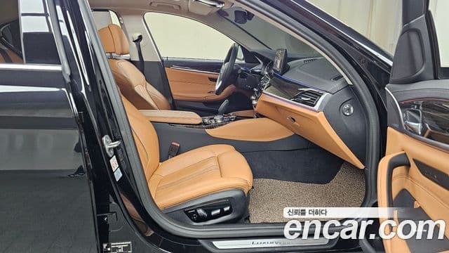 BMW 5시리즈 (G30) Luxury, 2023 11