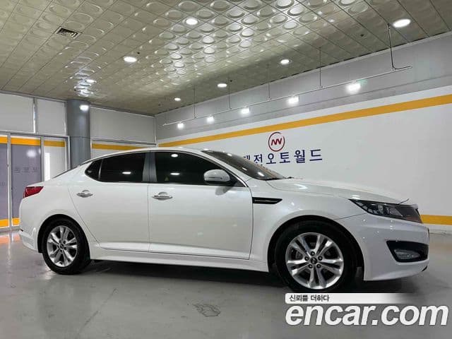 Kia K5 Luxury, 2011 2