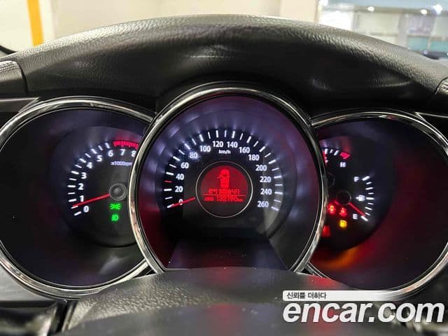 Kia K5 Luxury, 2011 9