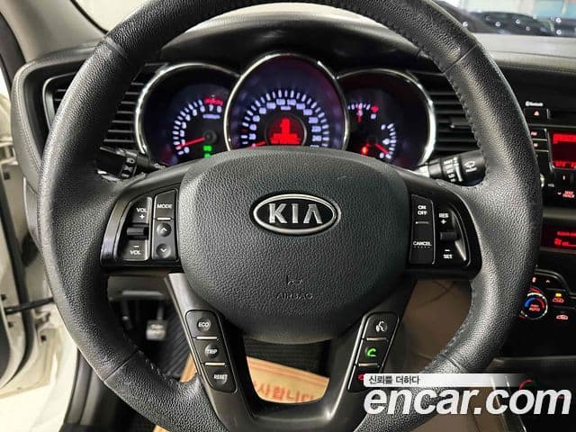Kia K5 Luxury, 2011 10