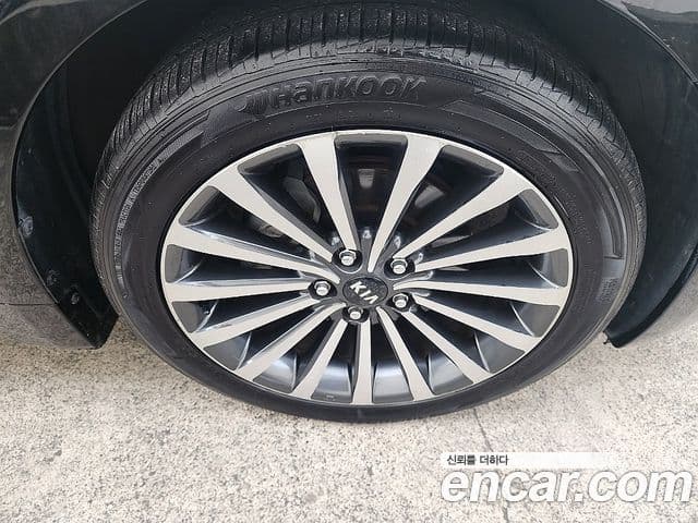 Kia The / новый New K7 Prestige Special, 2013 19