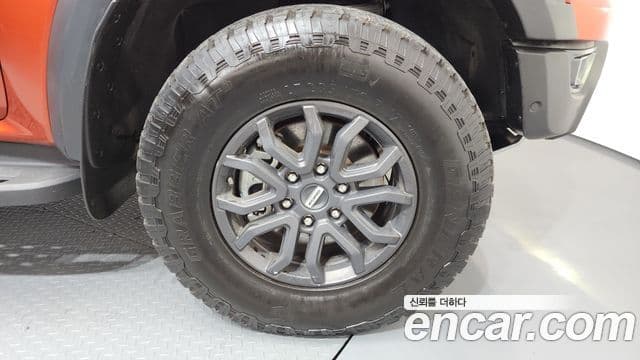 Ford 레인저 4세대 Raptor, 2023 все фото