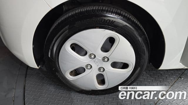 Kia The / новый New Ray Standard, 2021 все фото