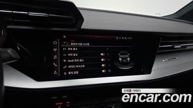 Audi A3 (8Y) Premium, 2022 16