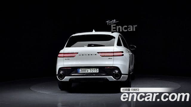 Genesis GV70, 2021 4