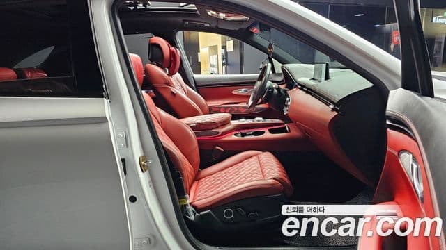 Genesis GV70, 2021 10