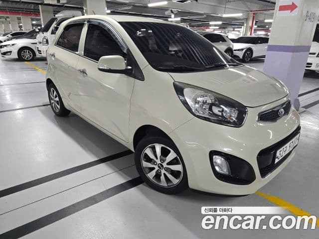 Kia All New Morning Deluxe Trendy, 2014 8