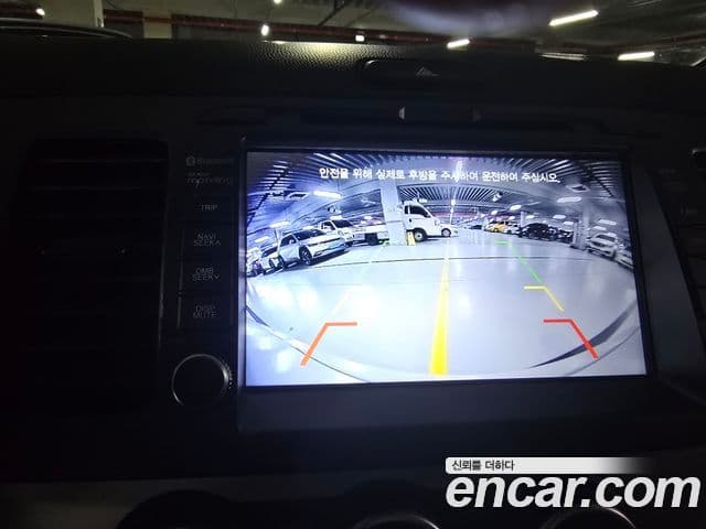 Kia All New Morning Deluxe Trendy, 2014 14