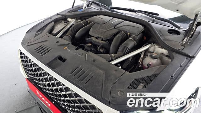 Genesis GV70, 2021 6