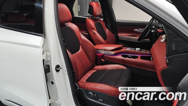 Genesis GV70, 2021 10