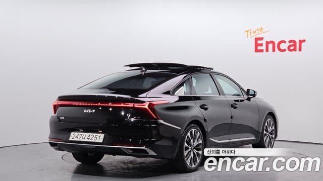 Kia K8 Signature, 2023 2