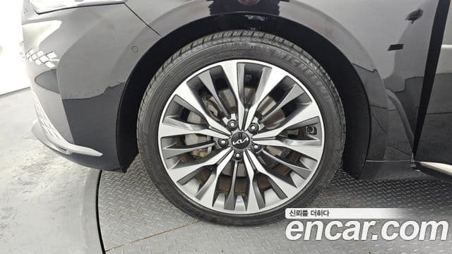 Kia K8 Signature, 2023 все фото