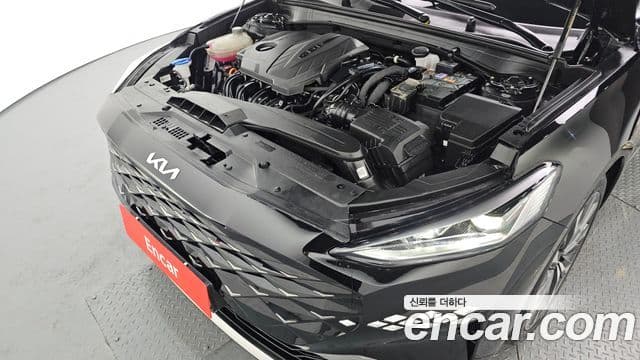 Kia K8 Signature, 2023 6