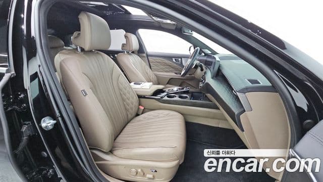 Kia K8 Signature, 2023 11