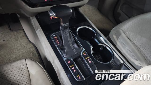 Kia The / новый New Carnival Prestige, 2019 9