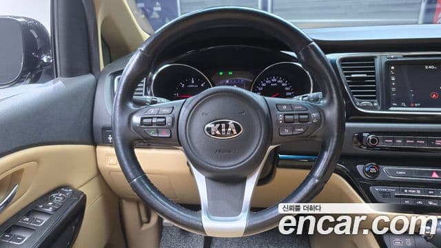 Kia All New Carnival Prestige, 2016 14