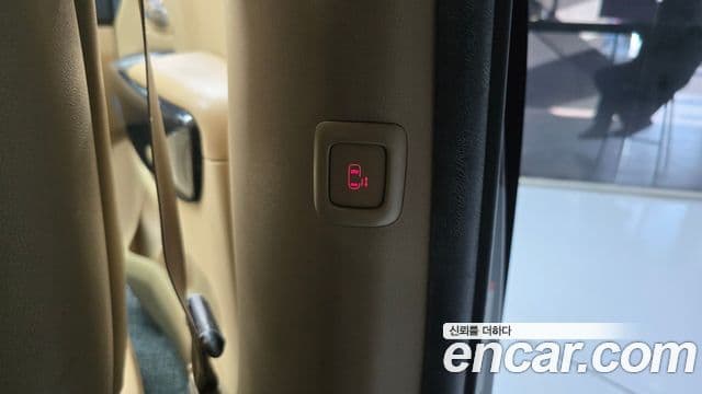 Kia All New Carnival Prestige, 2016 17