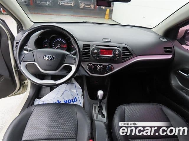 Kia All New Morning Deluxe Trendy, 2014 7