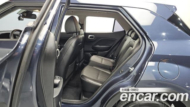 Hyundai Venue Modern, 2020 11