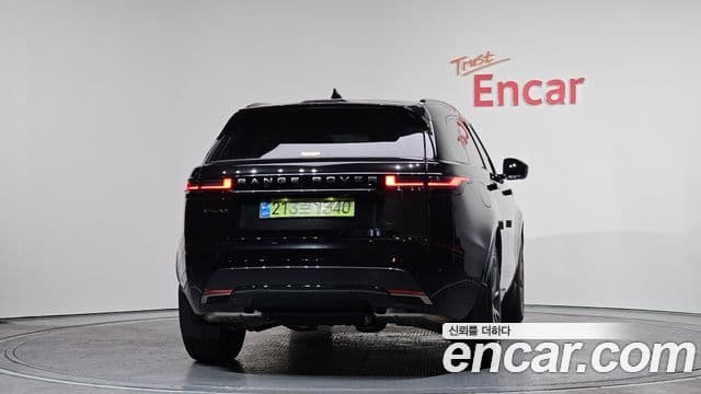 Land Rover Range Rover Velar 3.0 P400 Dynamic HSE, 2025 4