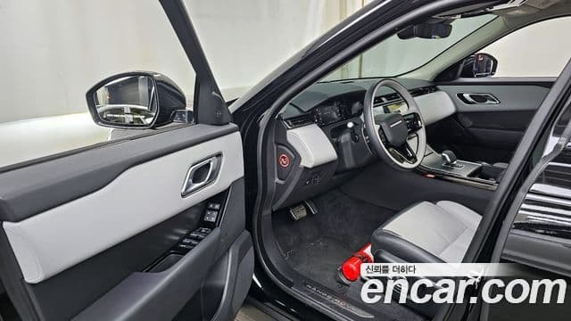 Land Rover Range Rover Velar 3.0 P400 Dynamic HSE, 2025 10