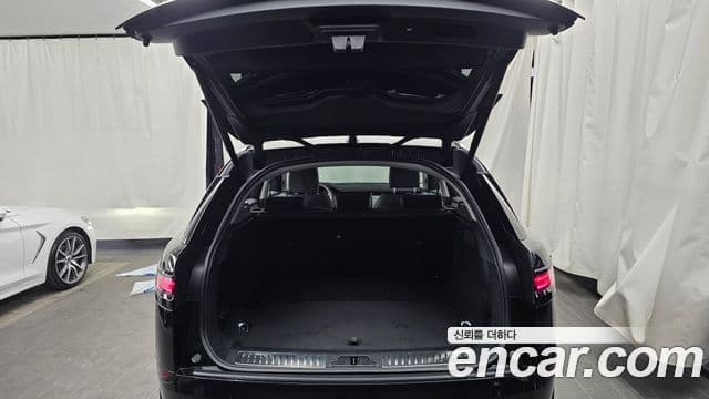 Land Rover Range Rover Velar 3.0 P400 Dynamic HSE, 2025 20