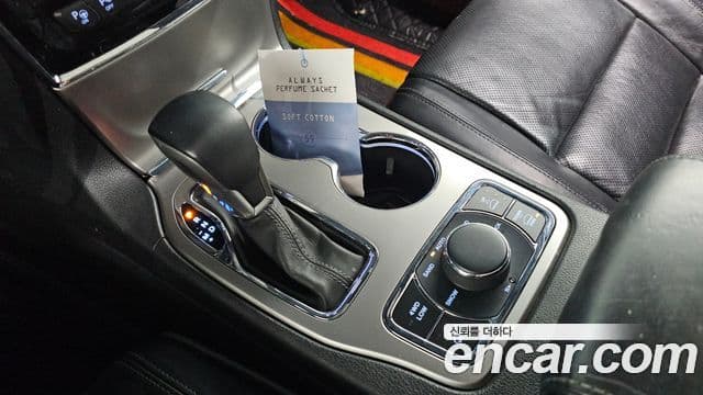 Jeep Grand Cherokee WK2, 2019 9