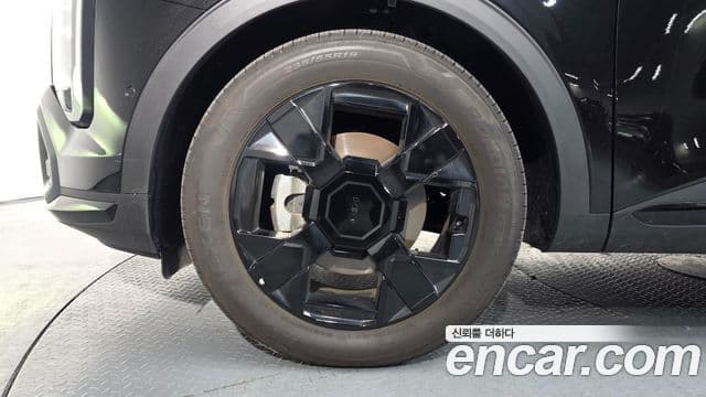 Kia The / новый New Sportage 5세대 Signature X Line, 2025 все фото