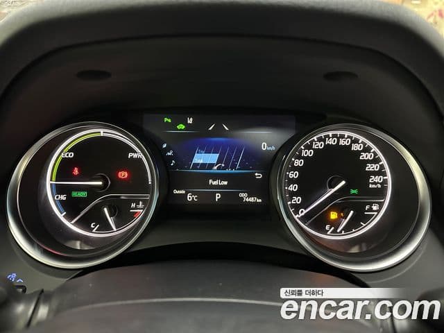 Toyota 캠리 (XV70) 2.5 XLE гибрид, 2018 8