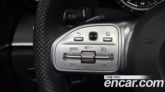 Mercedes-Benz E-класс W213 E220d кабриолет, 2019 14