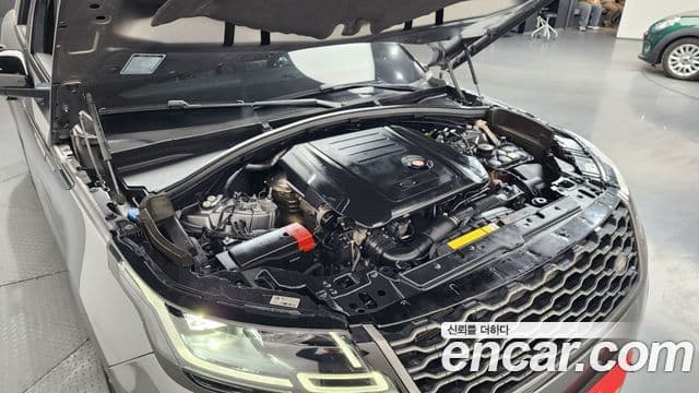 Land Rover Range Rover Velar 2.0 D240 R-Dynamic SE, 2018 6