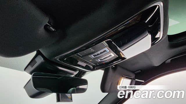 Land Rover Range Rover Velar 2.0 D240 R-Dynamic SE, 2018 17