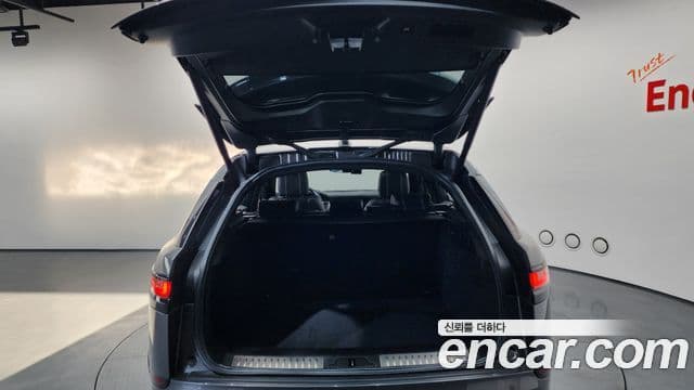 Land Rover Range Rover Velar 2.0 D240 R-Dynamic SE, 2018 20