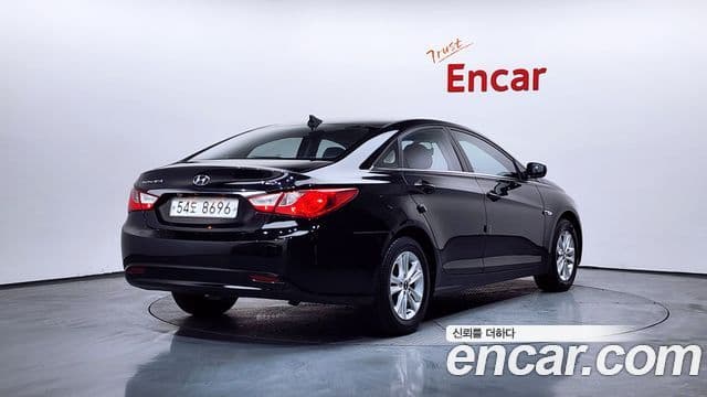 Hyundai YF Sonata Luxury, 2010 2