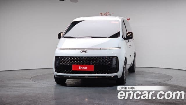 Hyundai Staria Inspiration, 2022 3