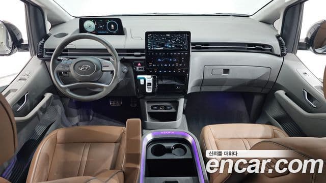Hyundai Staria Inspiration, 2022 7