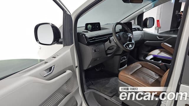 Hyundai Staria Inspiration, 2022 11