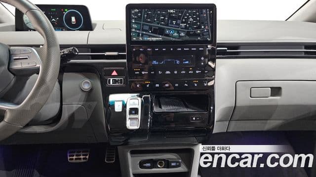 Hyundai Staria Inspiration, 2022 14