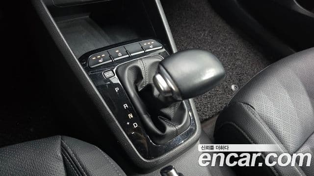 Kia Stonic Trendy, 2018 9