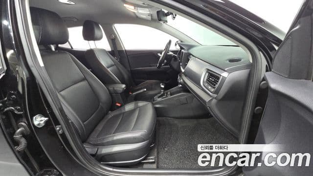 Kia Stonic Trendy, 2018 11