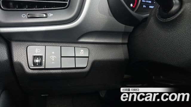 Kia Stonic Trendy, 2018 16