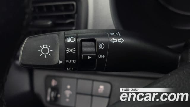 Kia Stonic Trendy, 2018 17