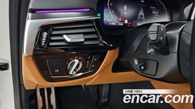 BMW 5시리즈 (G30) 520i M Sport, 2023 16