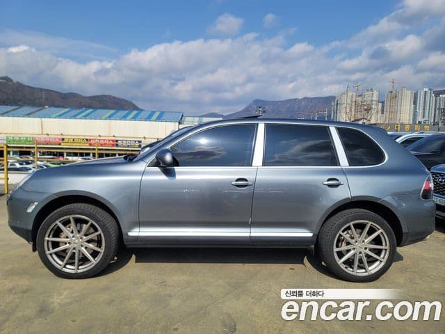 Porsche Cayenne 955, 2004 3