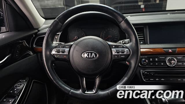 Kia All New K7 Special, 2016 13